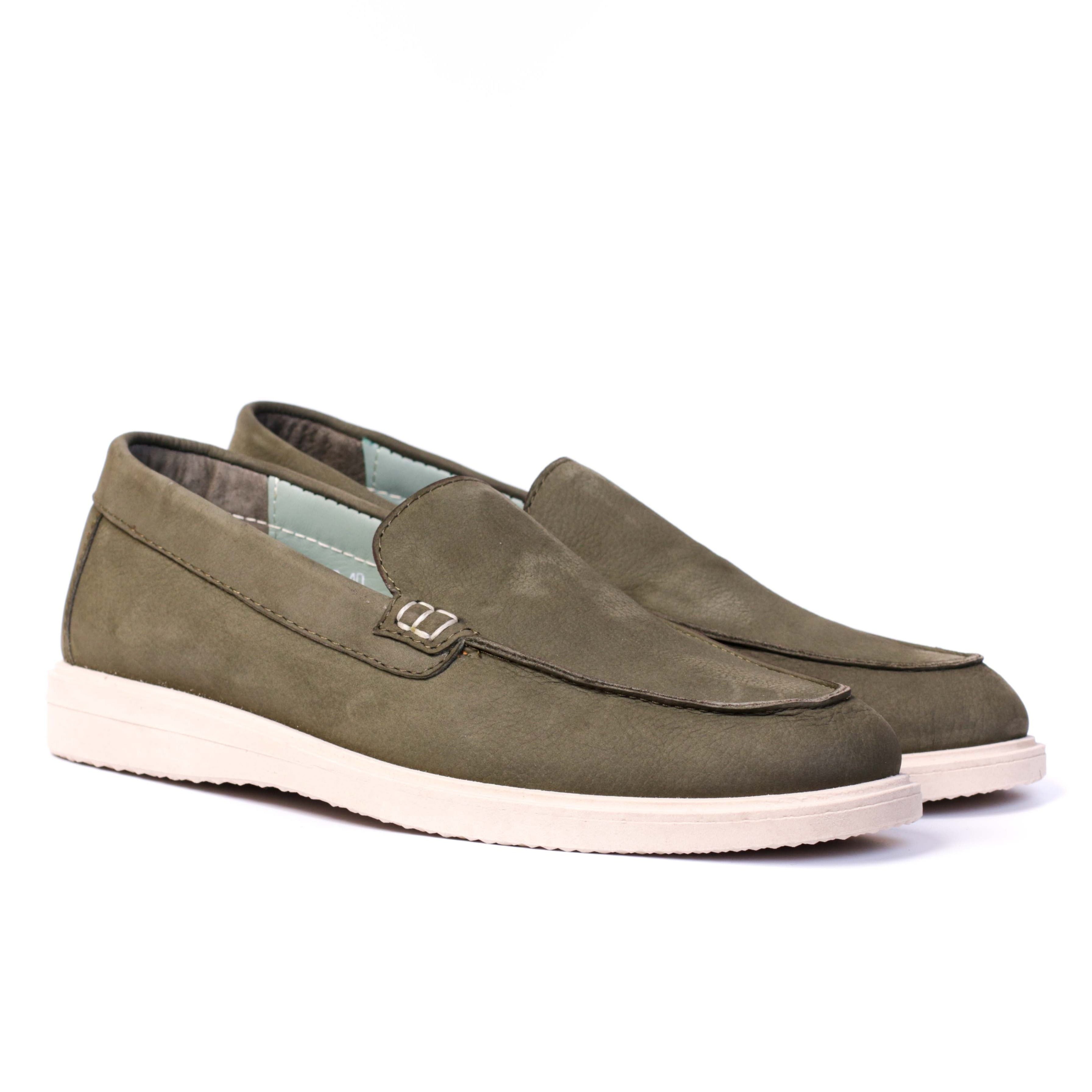 010 Mocassins Summer en nubuck Kaki