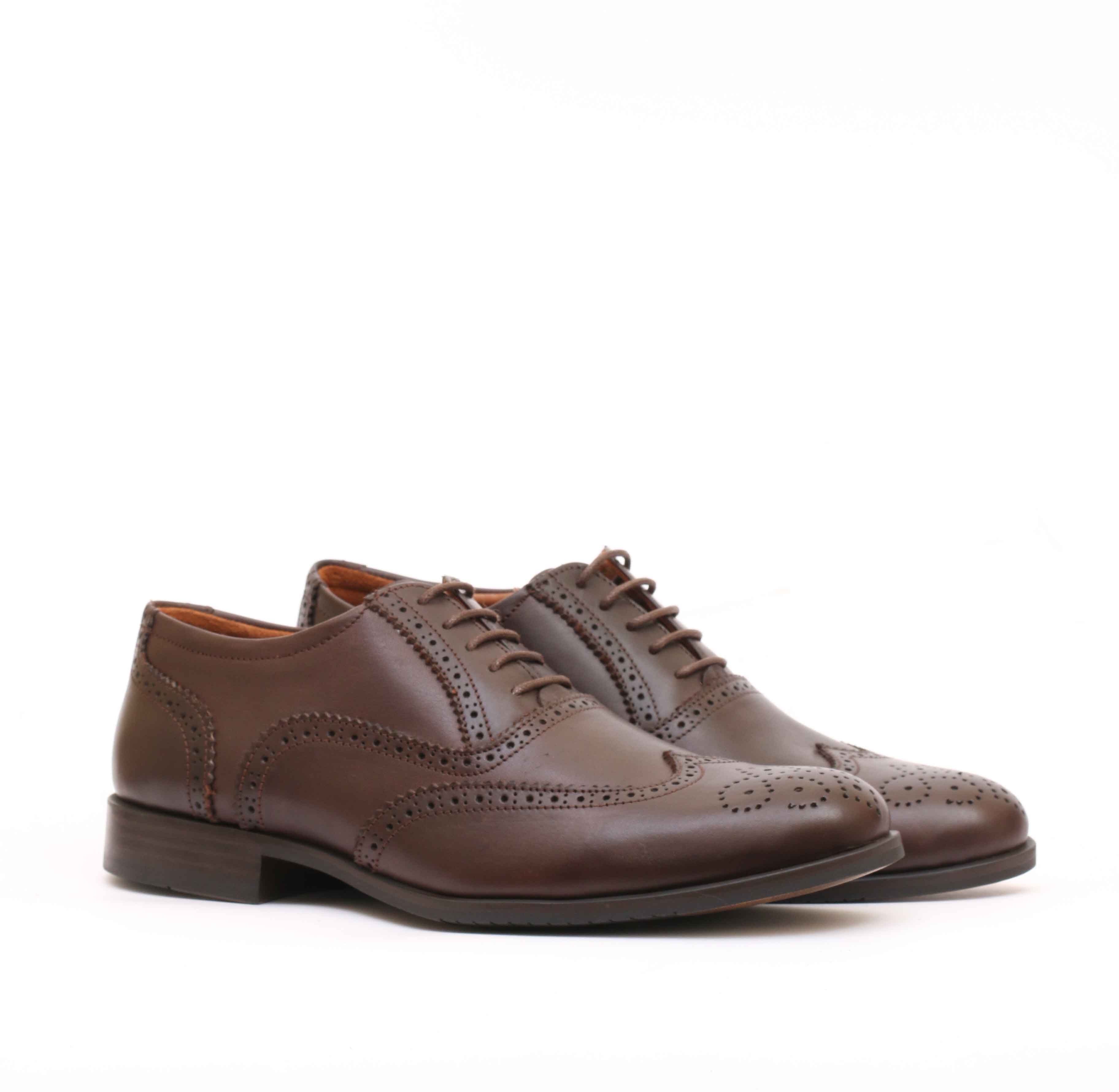 Chaussure en Cuir Marron-706